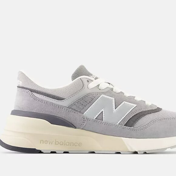 New Balance 997R - Picture 1 of 3